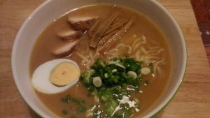 【低コスト&簡単で超美味しい!】タイで天下一品風こってりラーメンを作ってみた