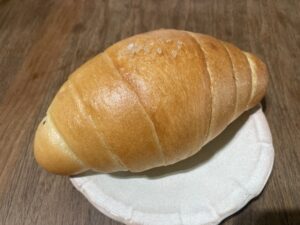 タイで人気の塩パン(Shiopan)を食べてみた