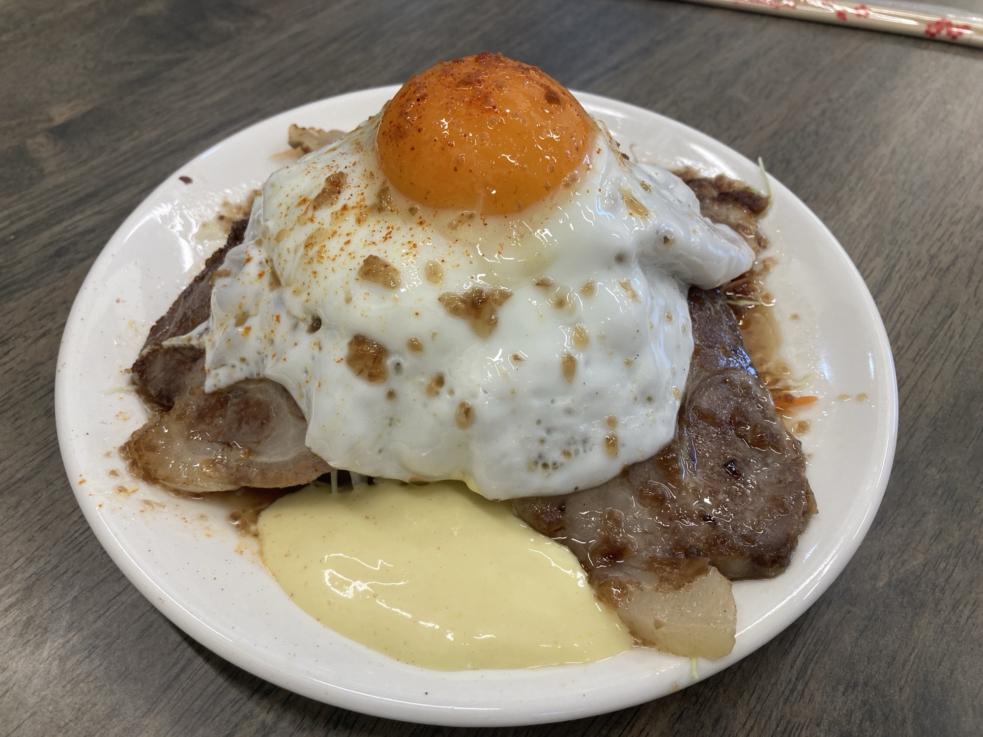 【シーラチャ】日本の味に感動!「STAND SONODA」のチャーシューエッグが絶品すぎた件